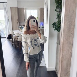 Floral American Eagle Off-Shoulder White Top (Size Small)